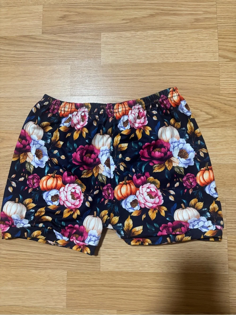 “Makena Lane” 2pc set size 12 in excellent condition